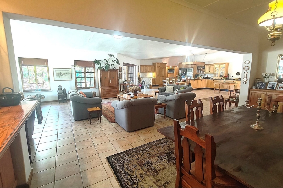 5 Bedroom Property for Sale in Piketberg Western Cape
